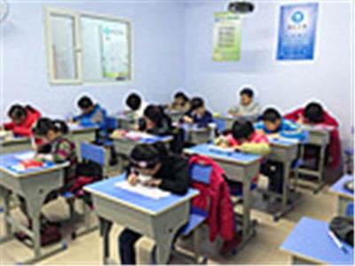 武漢滴水學堂教育咨詢 專業(yè)化產(chǎn)品助力教育咨詢發(fā)展